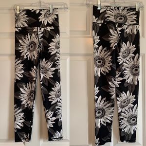 Aerie Move Printed High Waisted Legging